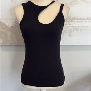 Alp N Rock Black Asymmetrical Cutout Tank Top size X-Large
